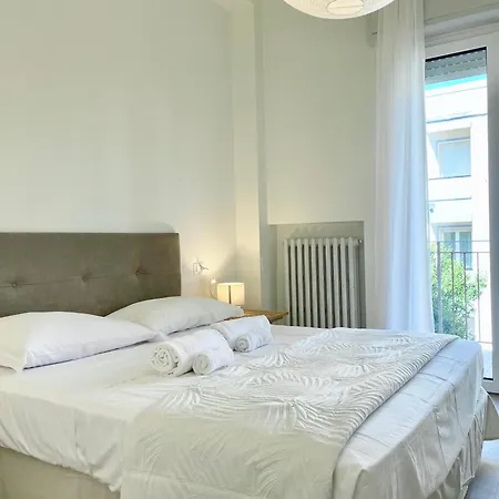 Apartment Nel Cuore Di Ad Un Passo Dal Mare *