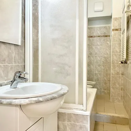 Appartement Nel Cuore Di Ad Un Passo Dal Mare Riccione