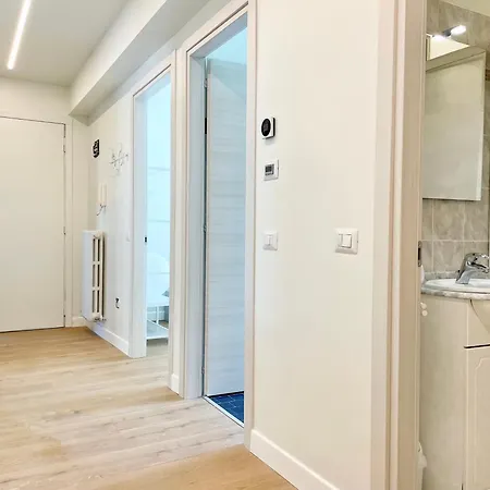 Nel Cuore Di Ad Un Passo Dal Mare Apartament Riccione